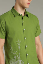 The Verdant Street Lamp Embroidered Shirt