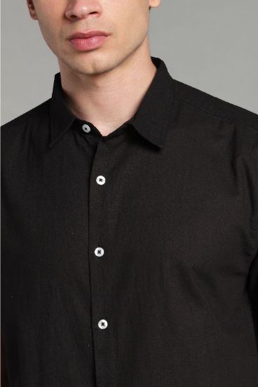 The Acoustic Session Embroidered Short Sleeve Shirt