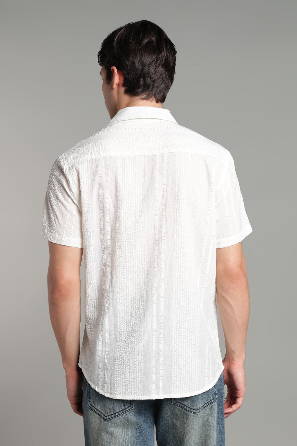 The Frost Tiger Split Graphic Shirt