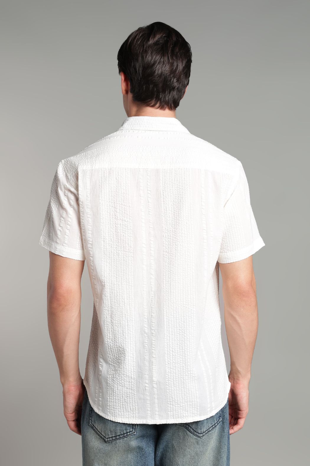 The Charcoal Muse Split Graphic Camp Shirt Secondary image