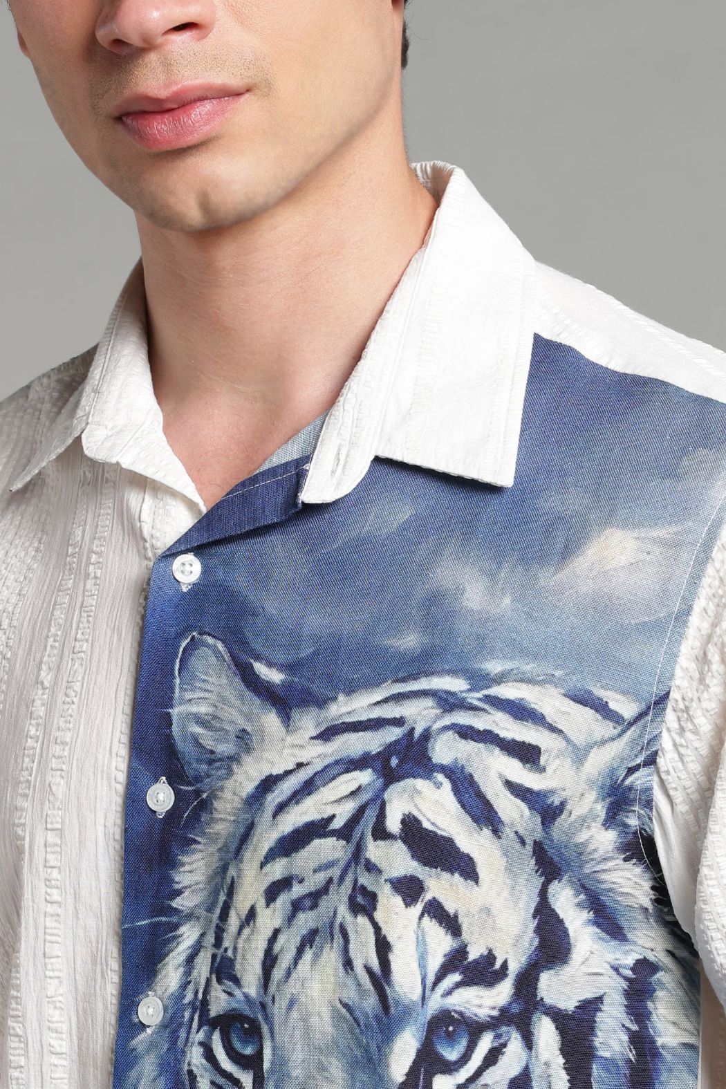 The Frost Tiger Split Graphic Shirt